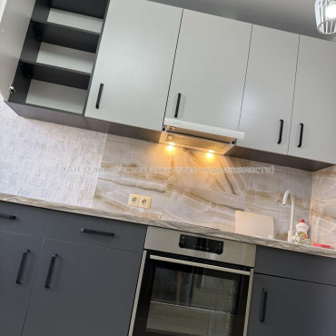 Продам квартиру, Веселая ул. , 7 , 1 кім., 23 м², евроремонт 