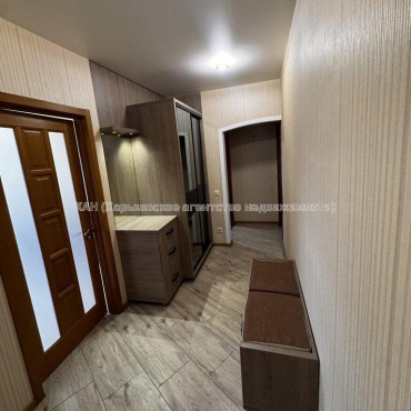Продам квартиру, Амосова ул. , 3  ком., 64.80 м², евроремонт 