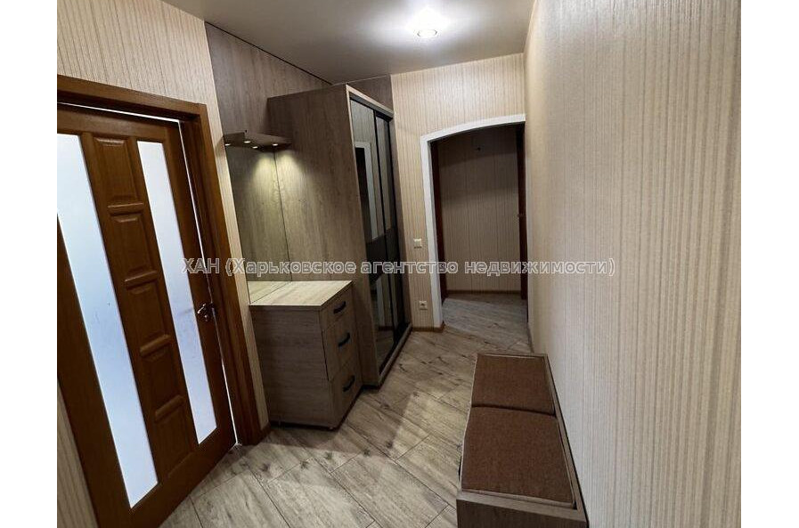 Продам квартиру, Амосова ул. , 3  ком., 64.80 м², евроремонт 