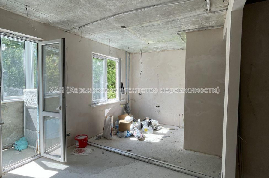 Продам квартиру, Победы просп. , 1 кім., 37 м², без отделочных работ 