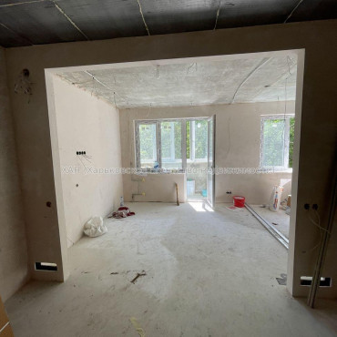 Продам квартиру, Победы просп. , 1 кім., 37 м², без отделочных работ 