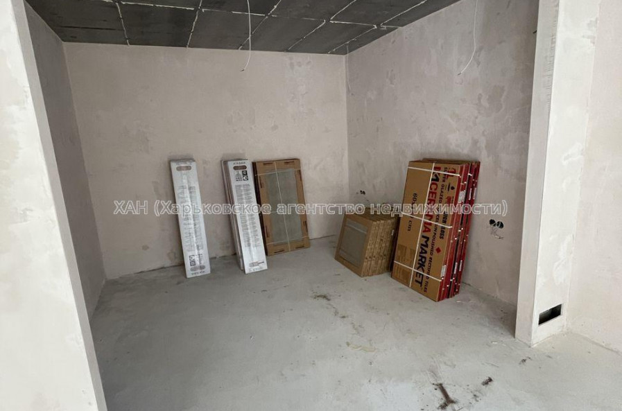 Продам квартиру, Победы просп. , 1 кім., 37 м², без отделочных работ 