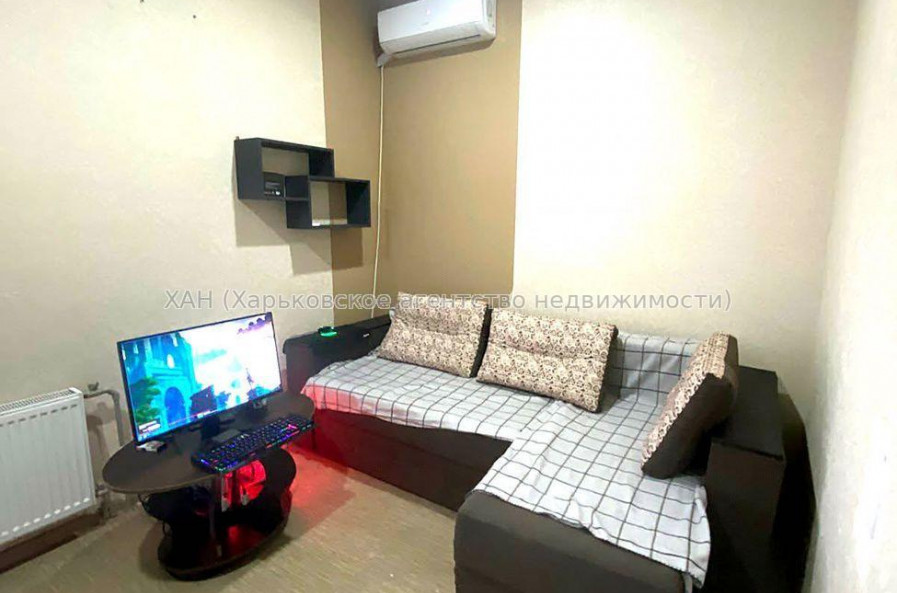 Продам квартиру, Белобровский пер. , 1  ком., 28.30 м², евроремонт 