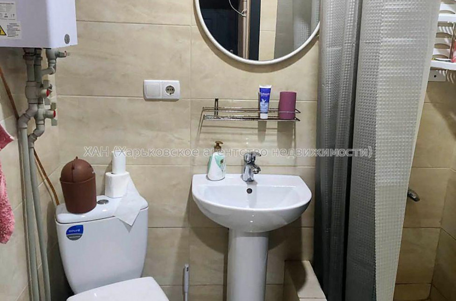 Продам квартиру, Белобровский пер. , 1  ком., 28.30 м², евроремонт 