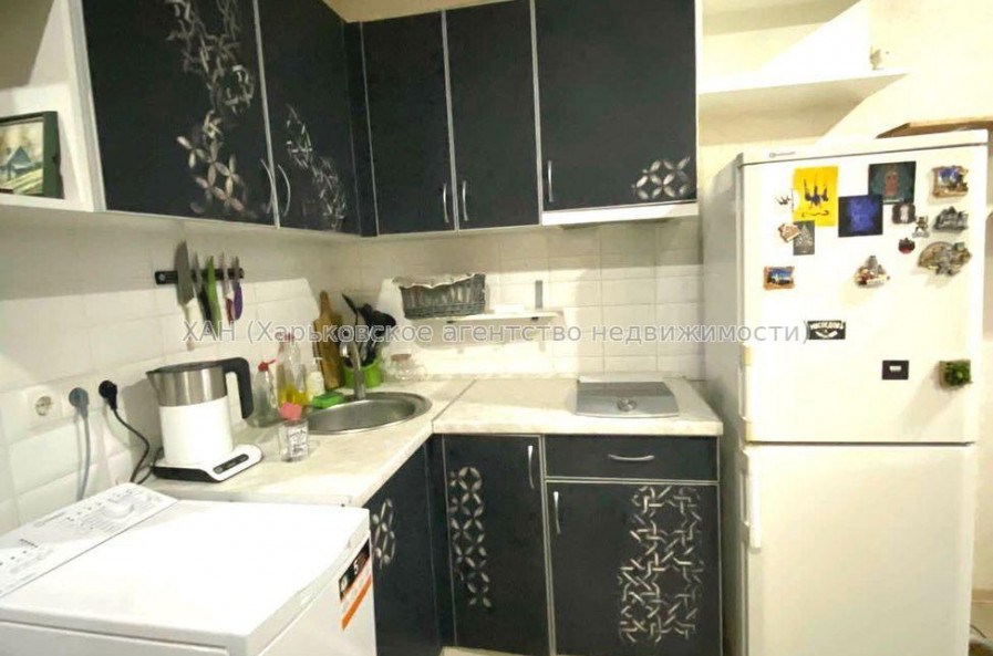 Продам квартиру, Белобровский пер. , 1  ком., 28.30 м², евроремонт 