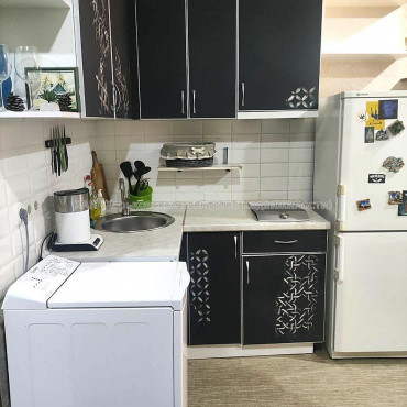 Продам квартиру, Белобровский пер. , 1  ком., 28.30 м², евроремонт 