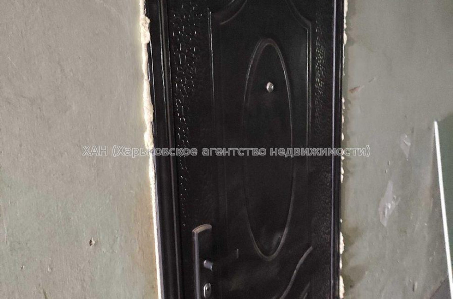 Продам квартиру, Ньютона ул. , 2 кім., 28 м², без ремонта 