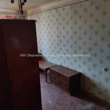 Продам квартиру, Ньютона ул. , 2 кім., 28 м², без ремонта 