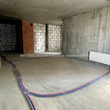 Продам квартиру, Науки просп. , 1 кім., 70.90 м², без внутренних работ 