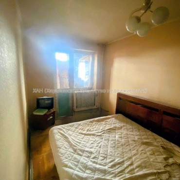 Продам квартиру, Проскуры ул. , 2  ком., 52 м², советский ремонт 