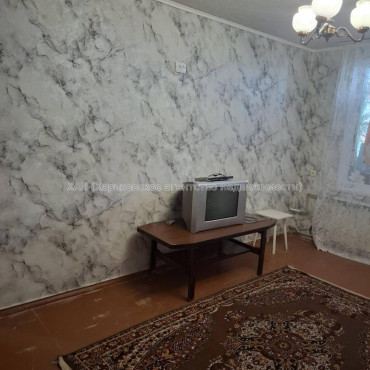 Сдам квартиру, Непокоренных ул. , 2  ком., 44 м², частичный ремонт 