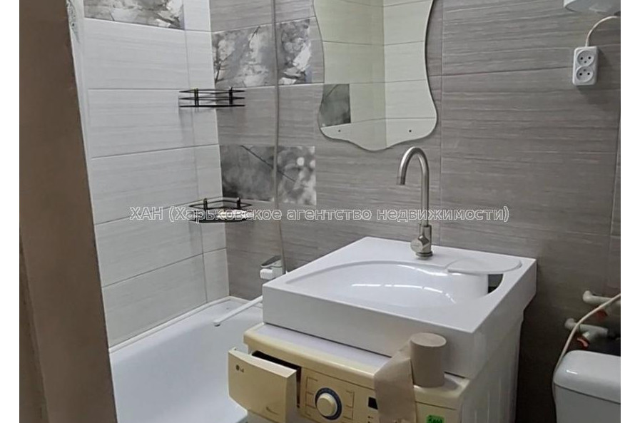 Сдам квартиру, Непокоренных ул. , 2  ком., 44 м², частичный ремонт 