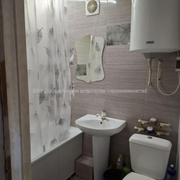 Сдам квартиру, Непокоренных ул. , 2  ком., 44 м², частичный ремонт 
