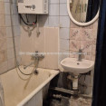Продам квартиру, Космическая ул. , 2  ком., 48 м², косметический ремонт 