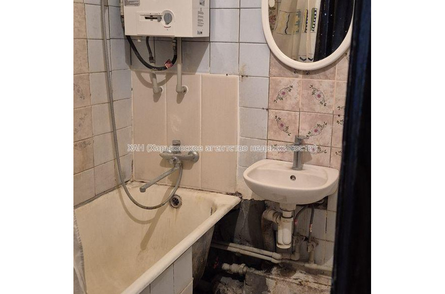 Продам квартиру, Космическая ул. , 2  ком., 48 м², косметический ремонт 