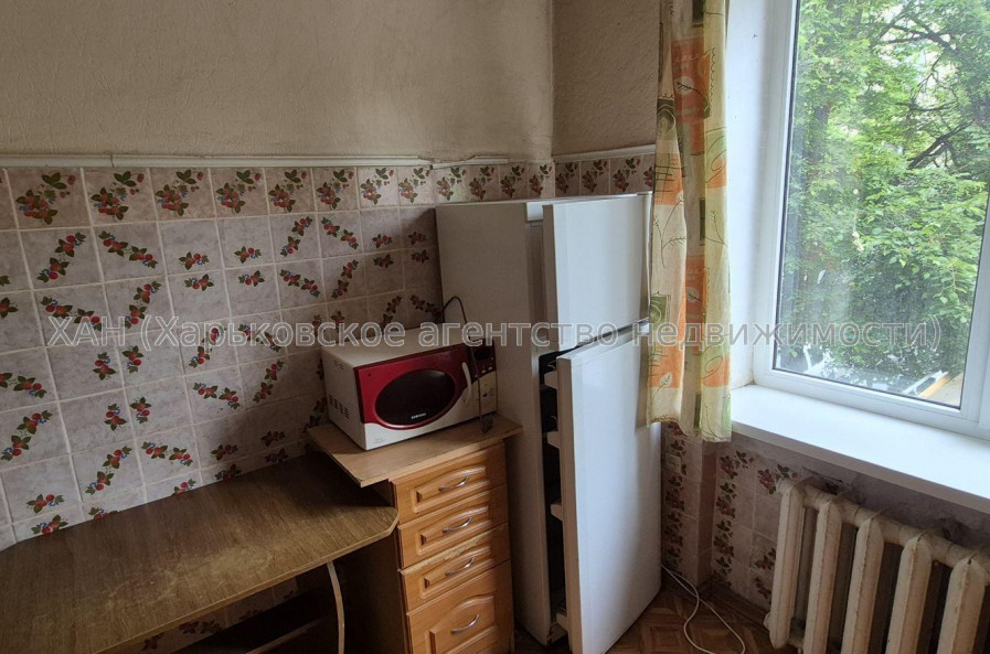Продам квартиру, Космическая ул. , 2  ком., 48 м², косметический ремонт 