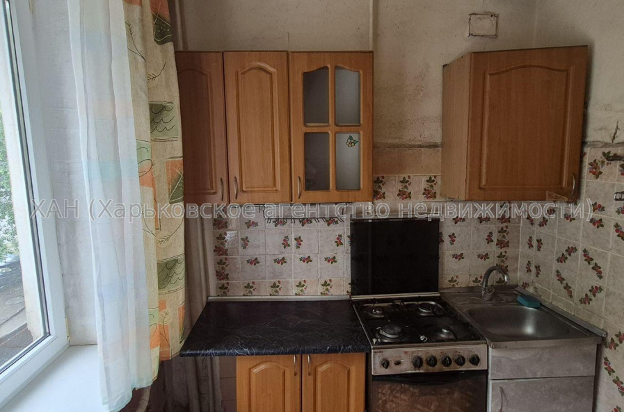 Продам квартиру, Космическая ул. , 2  ком., 48 м², косметический ремонт 