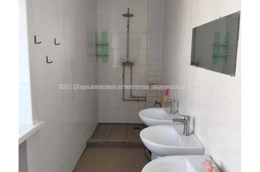 Продам квартиру, Александровский просп. , 1  ком., 19.40 м², косметический ремонт 