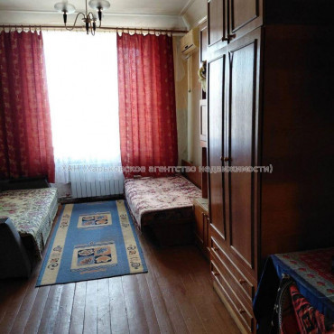 Продам квартиру, Александровский просп. , 1  ком., 19.40 м², косметический ремонт 