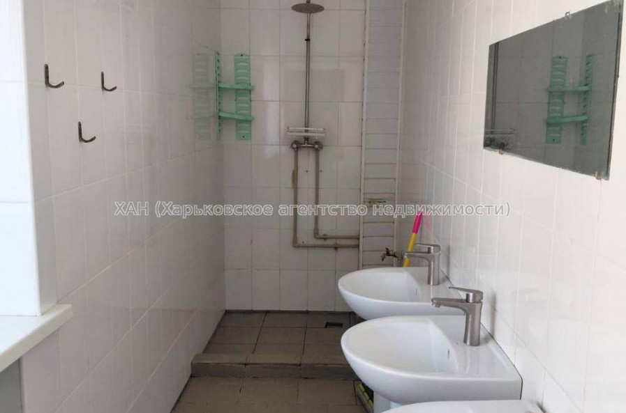 Продам квартиру, Александровский просп. , 1  ком., 19.40 м², косметический ремонт 