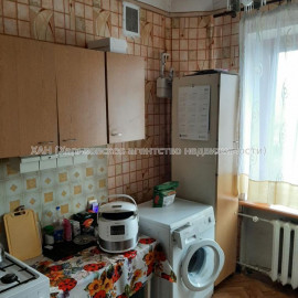 Продам квартиру, Гордиенковская ул. , 2  ком., 47 м², косметический ремонт