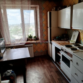 Продам квартиру, Гольдберговская ул. , 2 кім., 52 м², советский ремонт