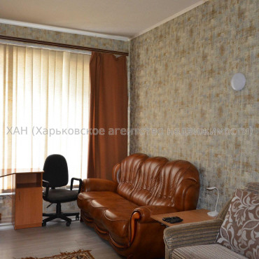 Продам квартиру, Героев Харькова просп. , 1 кім., 30 м², евроремонт 