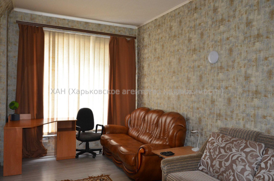 Продам квартиру, Героев Харькова просп. , 1 кім., 30 м², евроремонт 