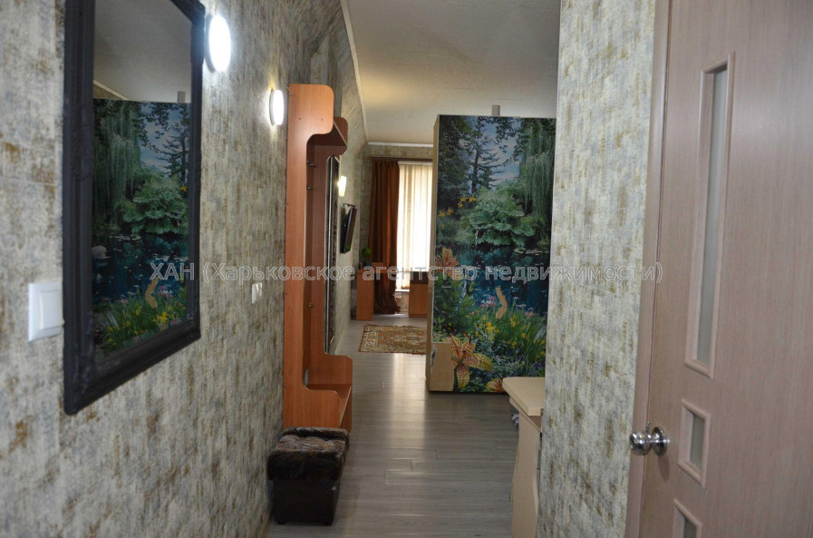 Продам квартиру, Героев Харькова просп. , 1 кім., 30 м², евроремонт 