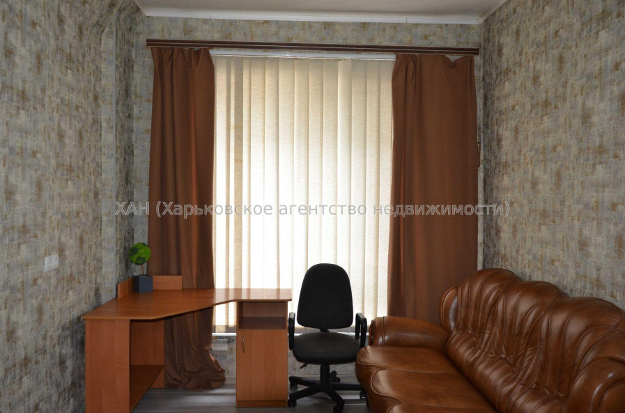 Продам квартиру, Героев Харькова просп. , 1 кім., 30 м², евроремонт 