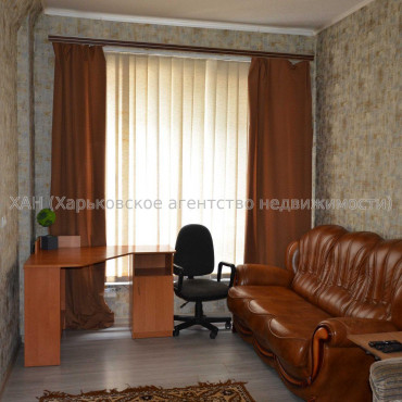 Продам квартиру, Героев Харькова просп. , 1 кім., 30 м², евроремонт 