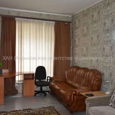 Продам квартиру, Героев Харькова просп. , 1 кім., 30 м², евроремонт 
