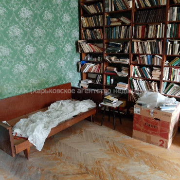 Продам квартиру, Ощепкова Андрея ул. , 2  ком., 46 м², советский ремонт 