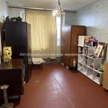 Продам квартиру, Свинаренко Петра ул. , 3 кім., 67.70 м², советский ремонт 