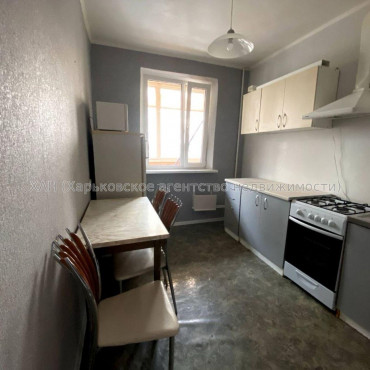 Продам квартиру, Гарибальди ул. , 1  ком., 37 м², косметический ремонт 