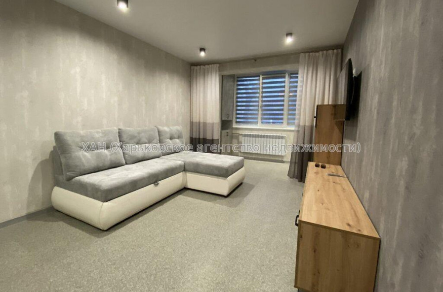 Продам квартиру, Героев Харькова просп. , 3  ком., 71.80 м², евроремонт 