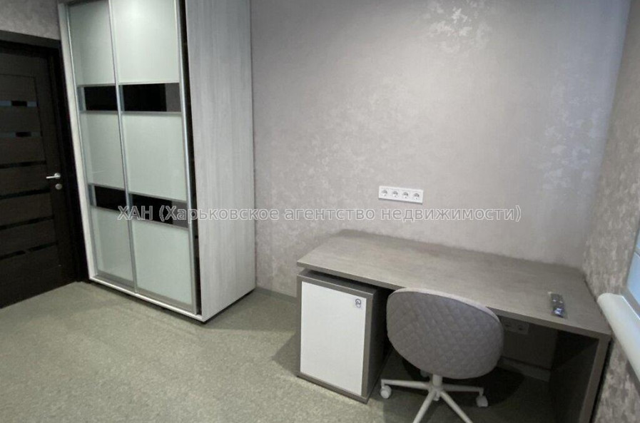 Продам квартиру, Героев Харькова просп. , 3  ком., 71.80 м², евроремонт 