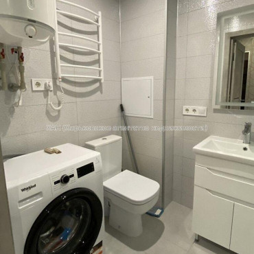 Продам квартиру, Героев Харькова просп. , 3  ком., 71.80 м², евроремонт 