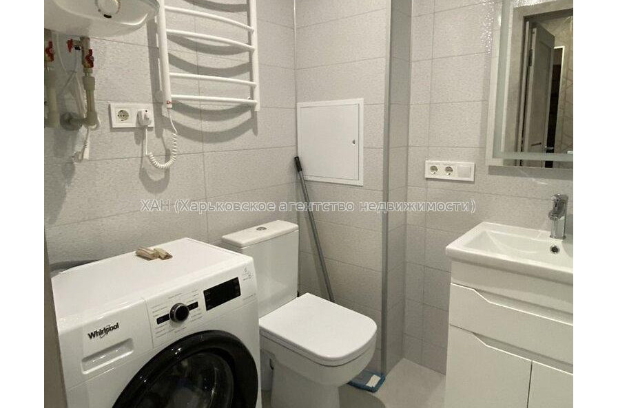 Продам квартиру, Героев Харькова просп. , 3  ком., 71.80 м², евроремонт 