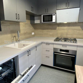 Продам квартиру, Героев Харькова просп. , 3  ком., 71.80 м², евроремонт