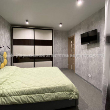 Продам квартиру, Героев Харькова просп. , 3  ком., 71.80 м², евроремонт 