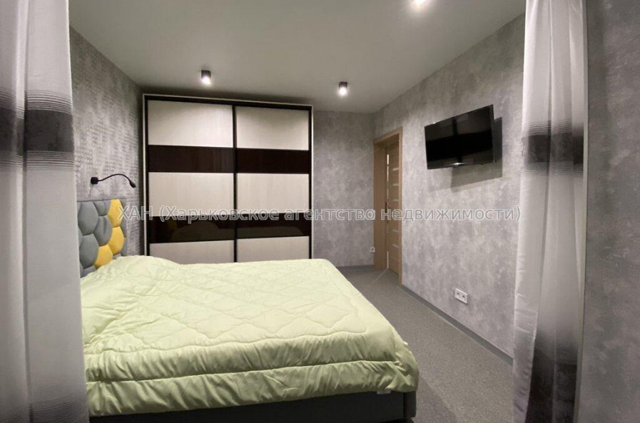 Продам квартиру, Героев Харькова просп. , 3  ком., 71.80 м², евроремонт 