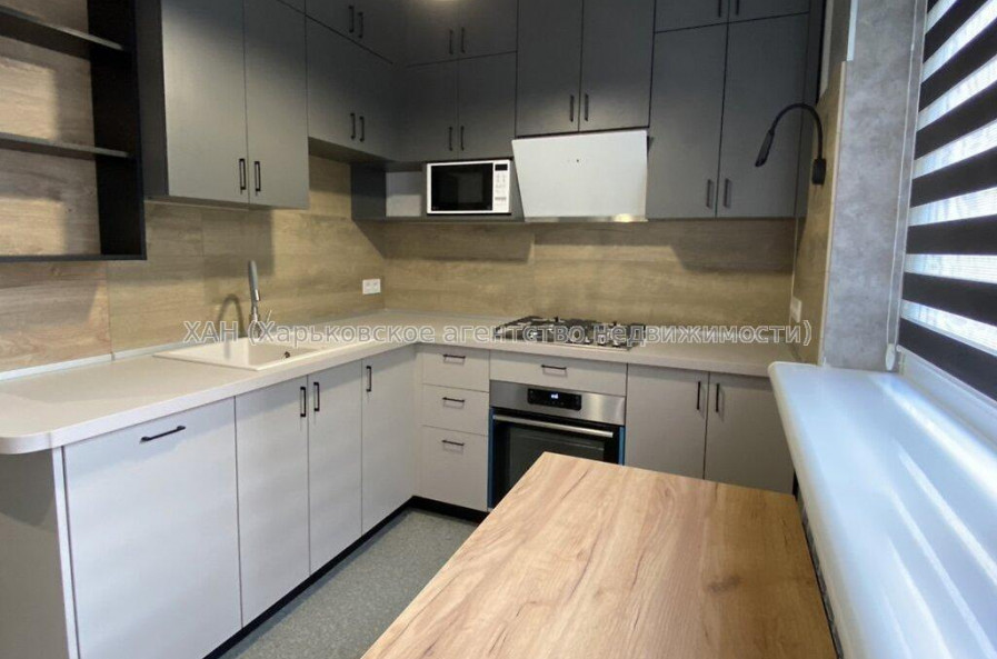 Продам квартиру, Героев Харькова просп. , 3  ком., 71.80 м², евроремонт 