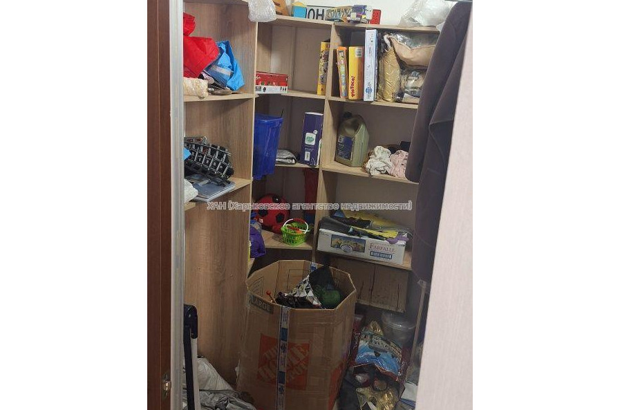 Продам квартиру, Леся Сердюка ул. , 4  ком., 88 м², капитальный ремонт 