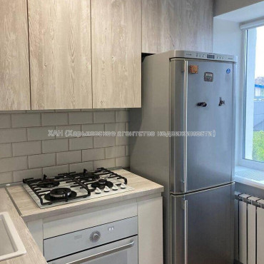 Продам квартиру, 23 Августа ул. , 2 кім., 46 м², евроремонт 