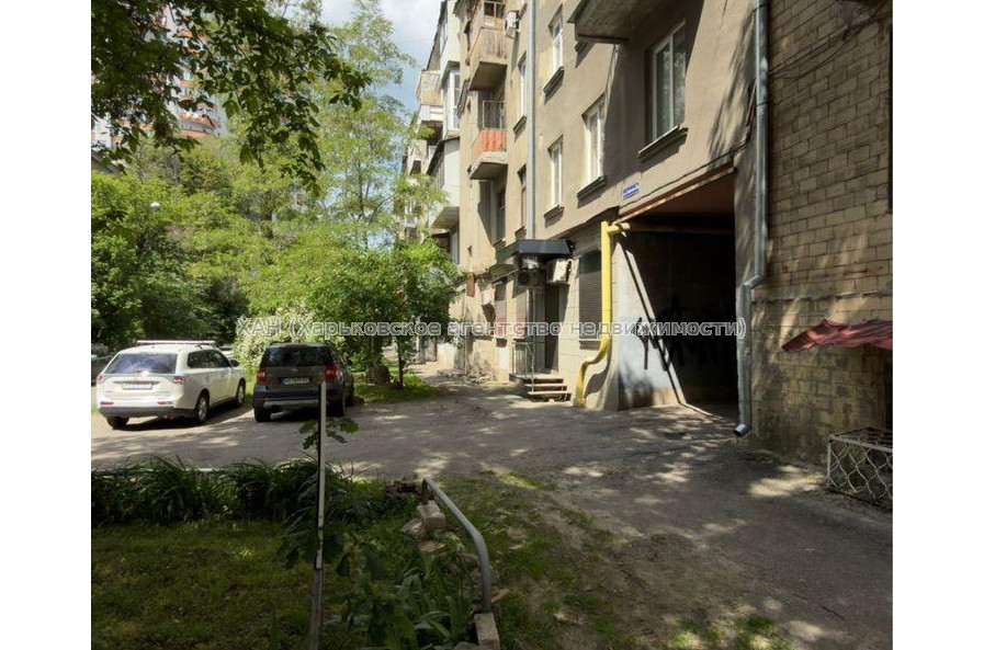 Продам квартиру, Культуры ул. , 2 кім., 62.10 м², косметический ремонт 