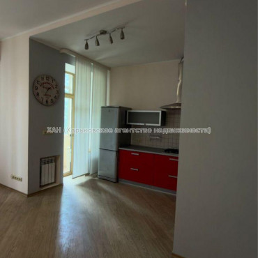 Продам квартиру, Культуры ул. , 2 кім., 62.10 м², косметический ремонт 