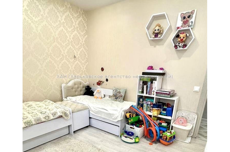 Продам квартиру, Золочевская ул. , 2  ком., 50 м², евроремонт 