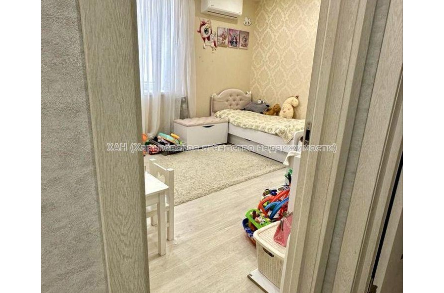 Продам квартиру, Золочевская ул. , 2  ком., 50 м², евроремонт 