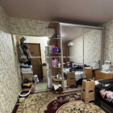 Продам квартиру, Гарибальди ул. , 2 , 1 кім., 17 м², косметический ремонт 